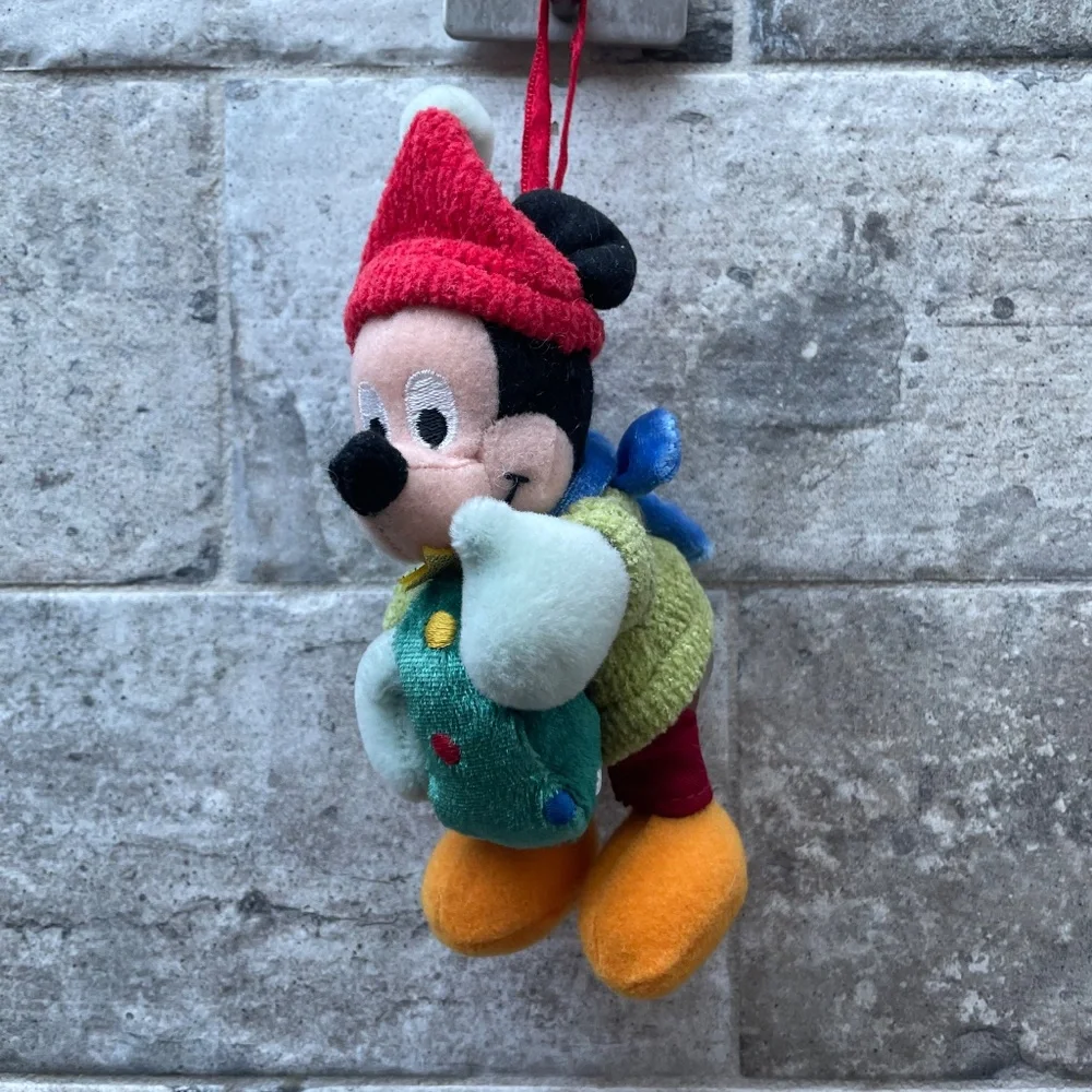 ❤️ DISNEY STORE MICKEY MOUSE CHRISTMAS TREE ORNAMENT